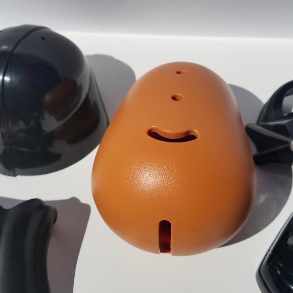 MR. POTATO HEAD - DARTH TATER (VADER) - Picture 8 of 10